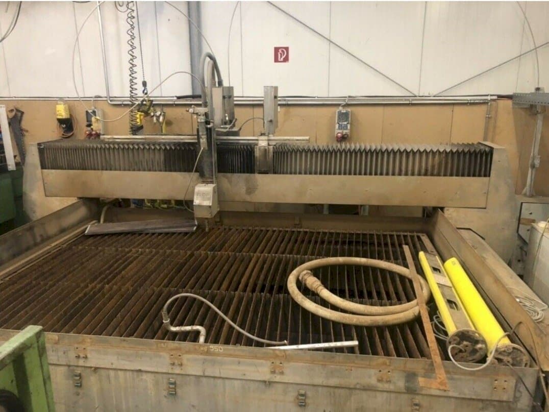 Vooraanzicht  van Flow WMCE-3020  machine