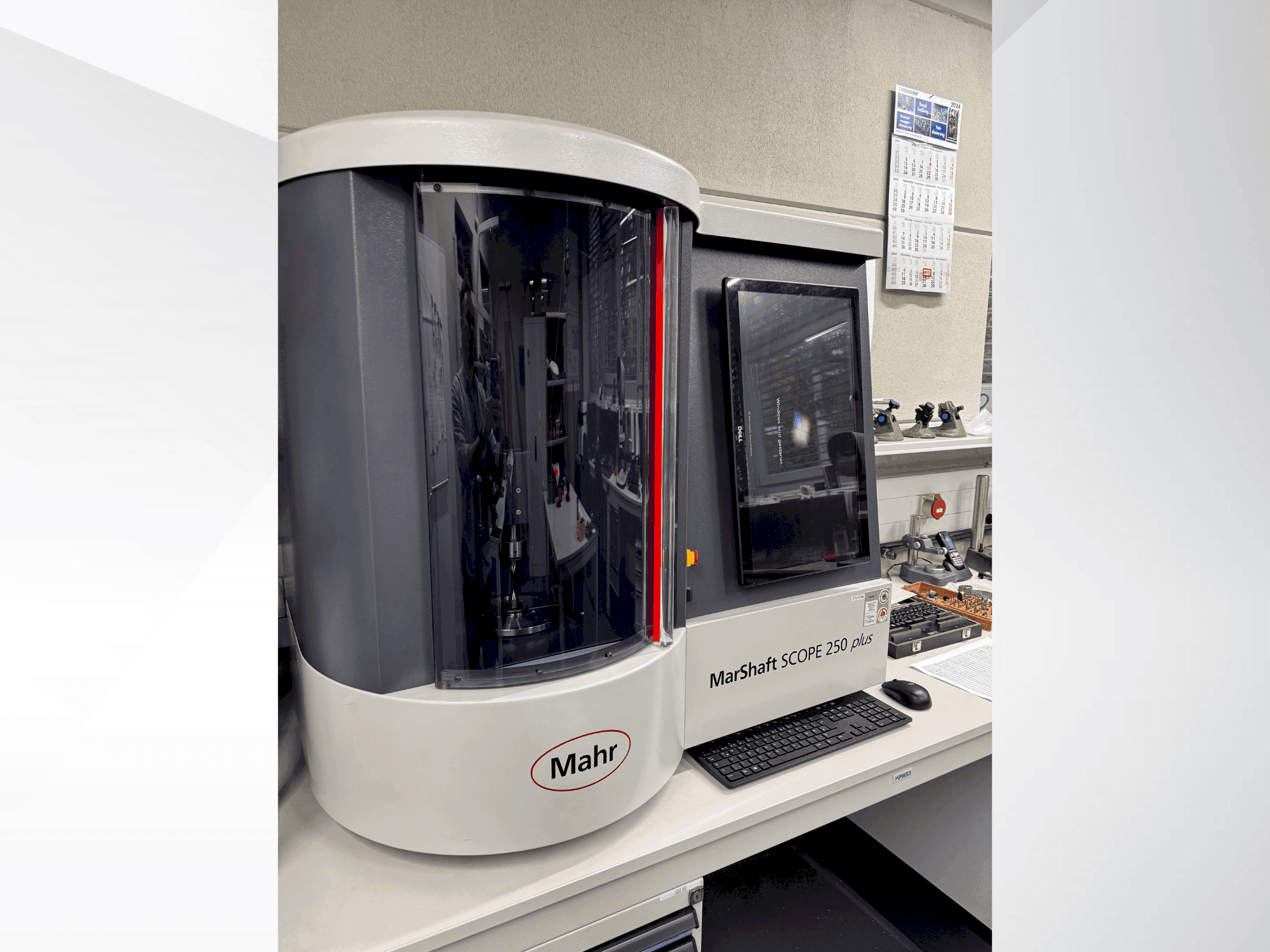 Vooraanzicht  van MAHR MahrShaft SCOPE 250 plus  machine