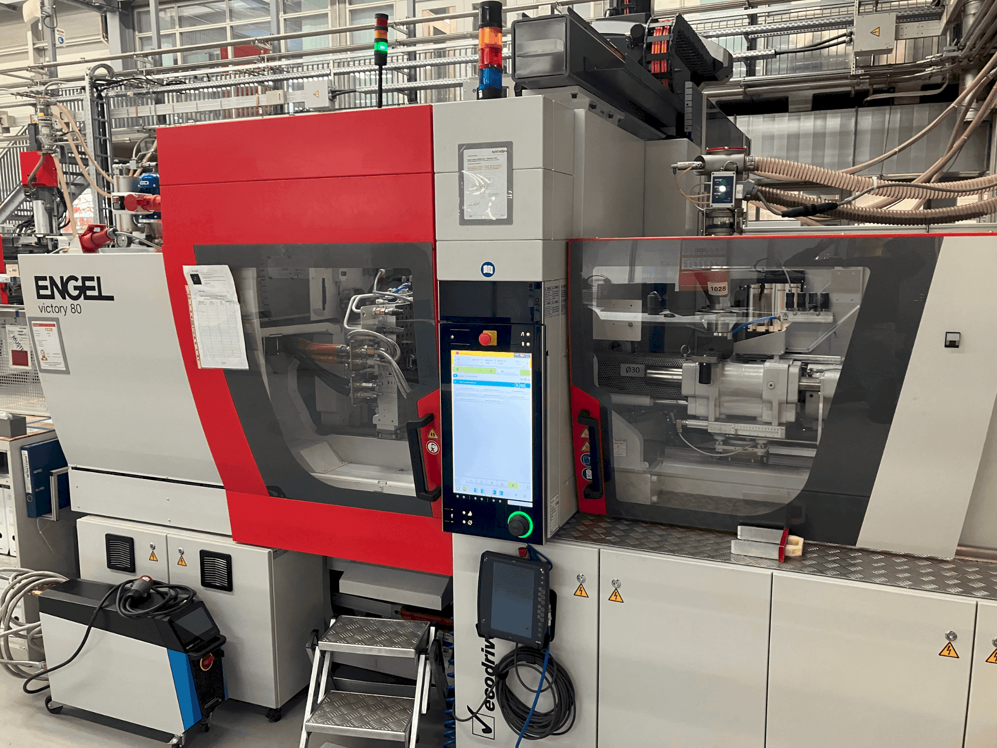 Vooraanzicht  van Engel victory 200/80 tech  machine