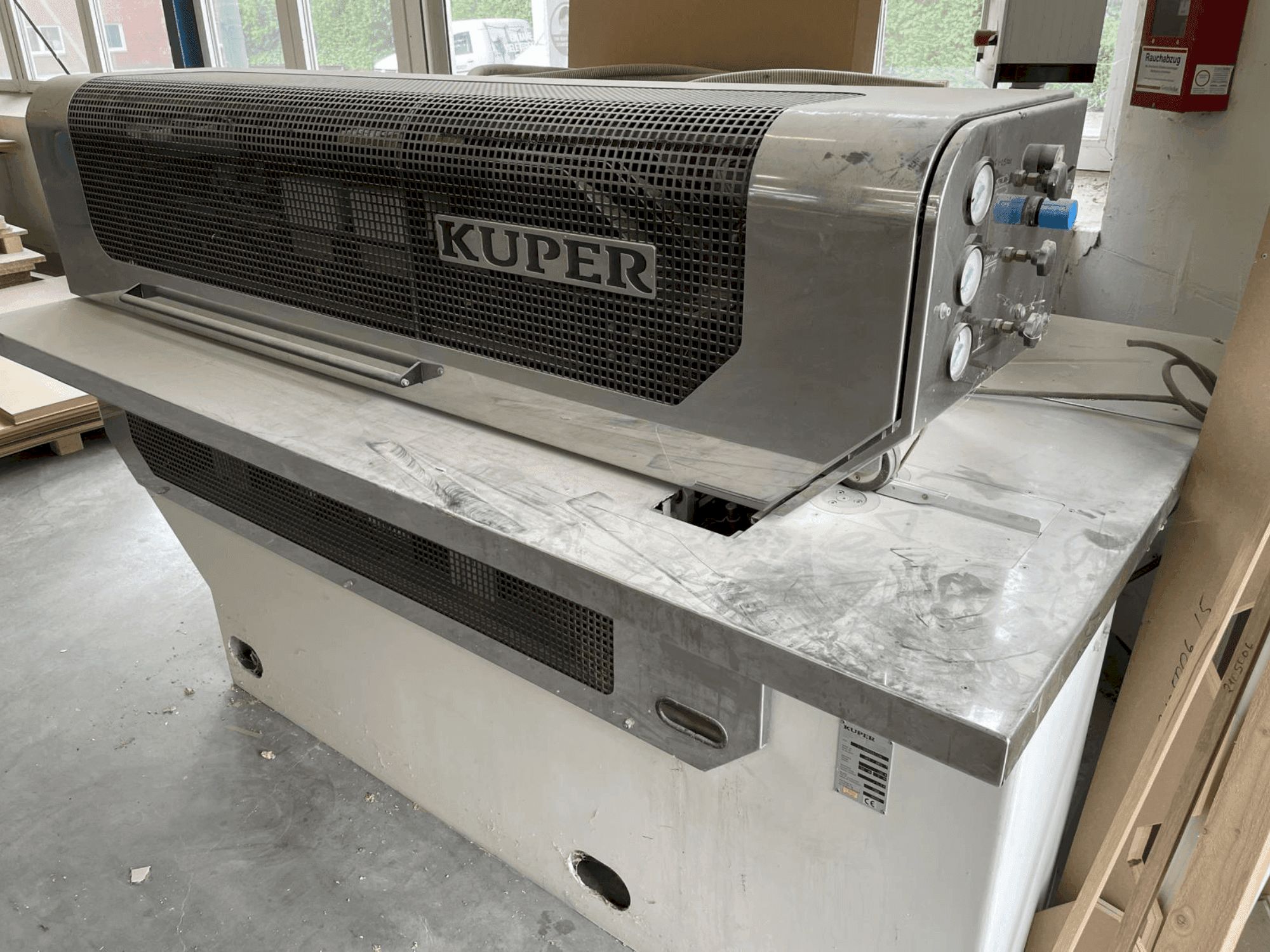 Vooraanzicht  van KUPER FL / Innovation  machine