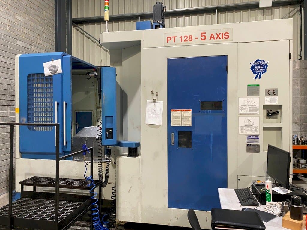 Vooraanzicht  van DAH LIH PT128  machine