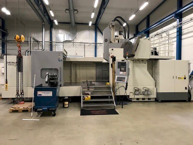 Vooraanzicht van Chevalier FVM-80125DC machine