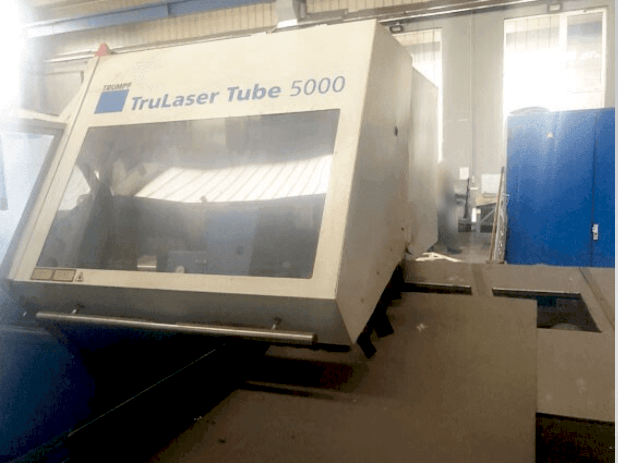 Vooraanzicht  van TRUMPF tru laser tube 5000  machine
