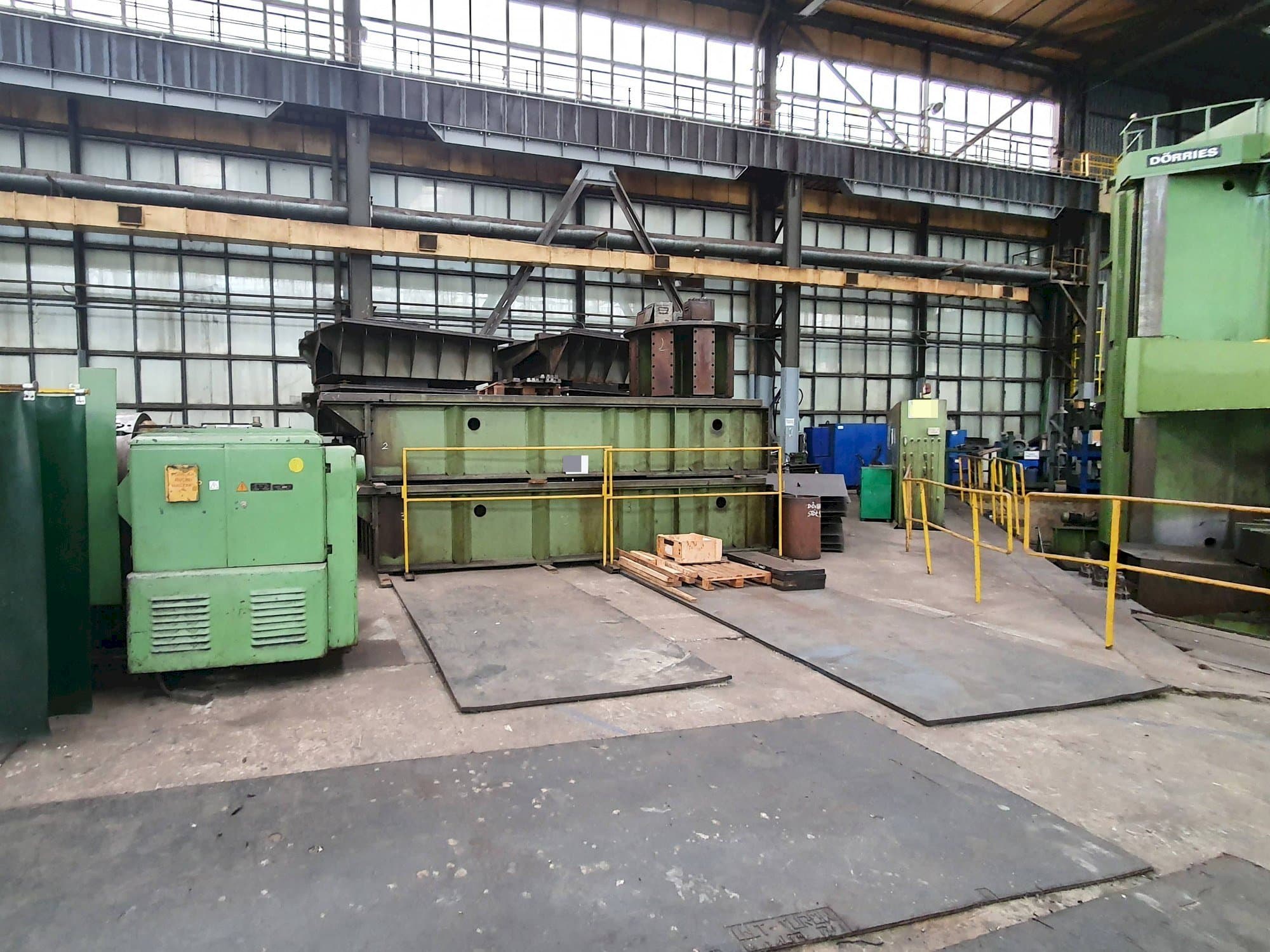 Vooraanzicht  van DOERRIES CTE 500-V13  machine