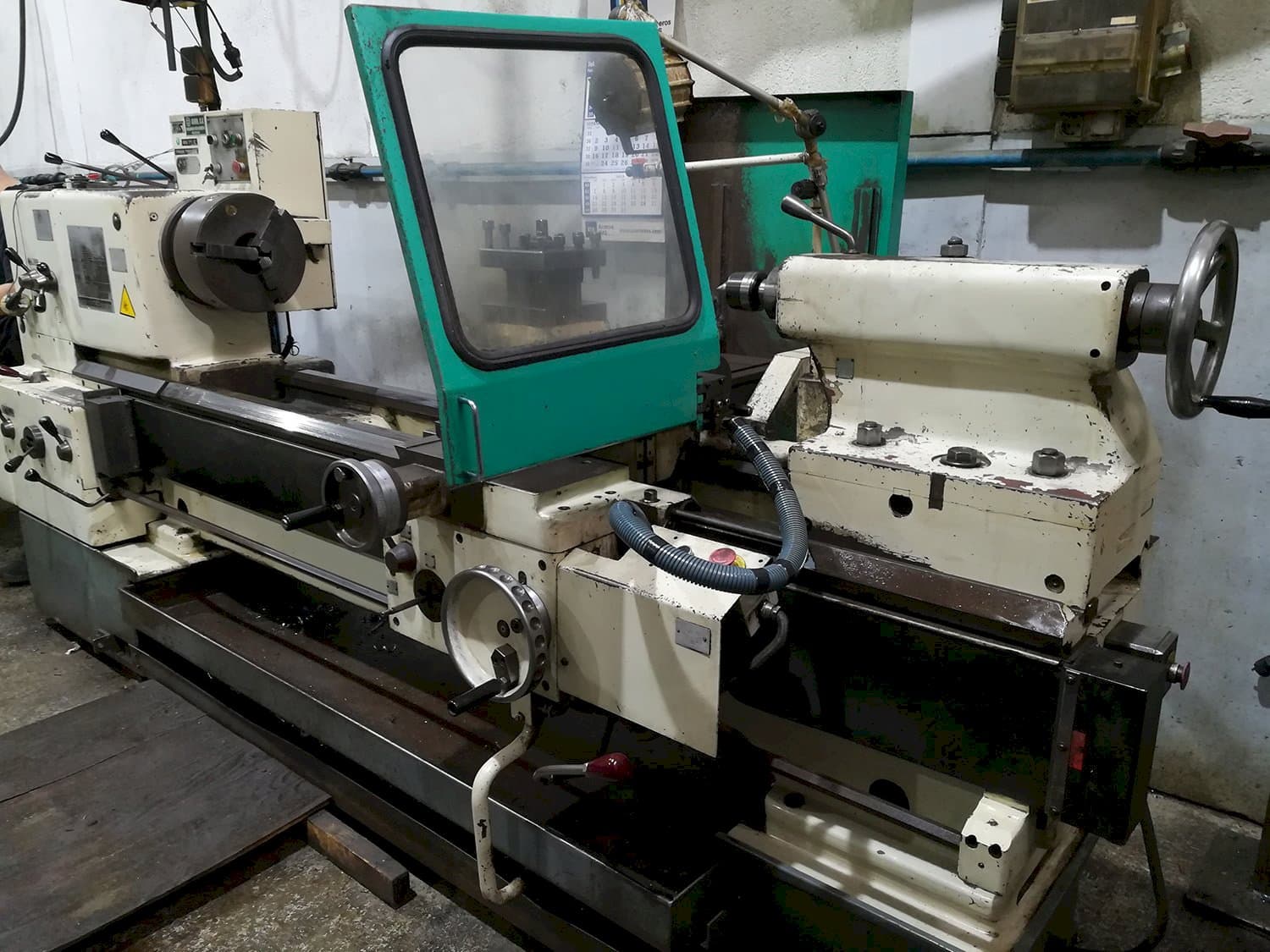 Vooraanzicht  van TOS SN 71 C  machine