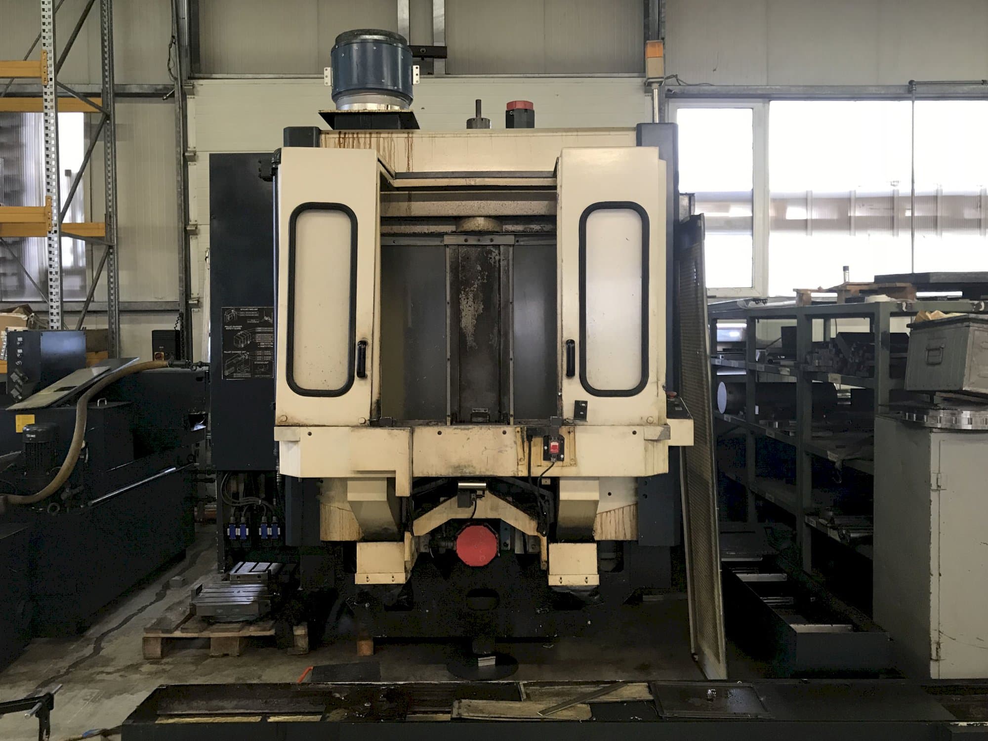 Vooraanzicht  van Makino A55-A40 machine