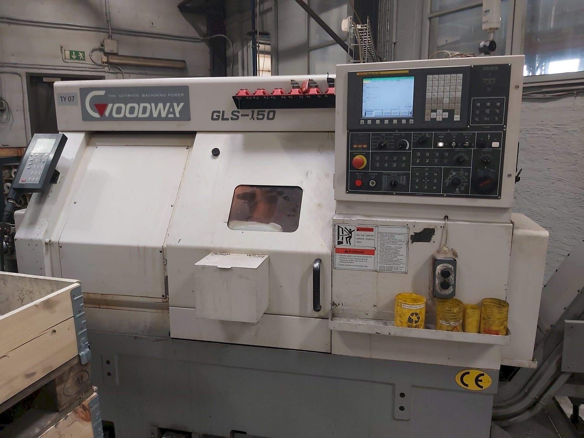 Vooraanzicht  van Goodway GLS-150  machine