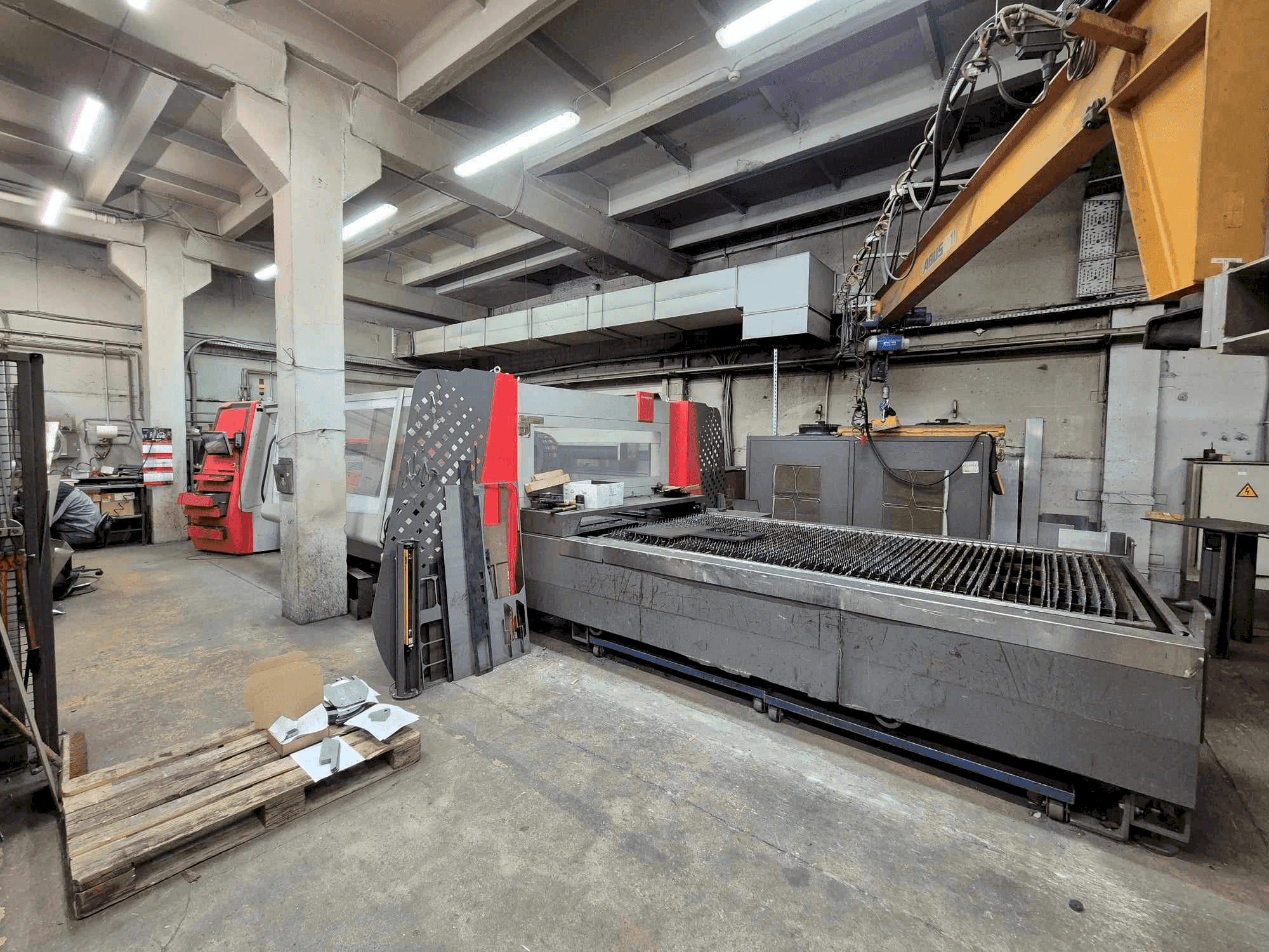 Vooraanzicht  van Bystronic BYSTRONIC ByAutonom 3015 (2014)  machine