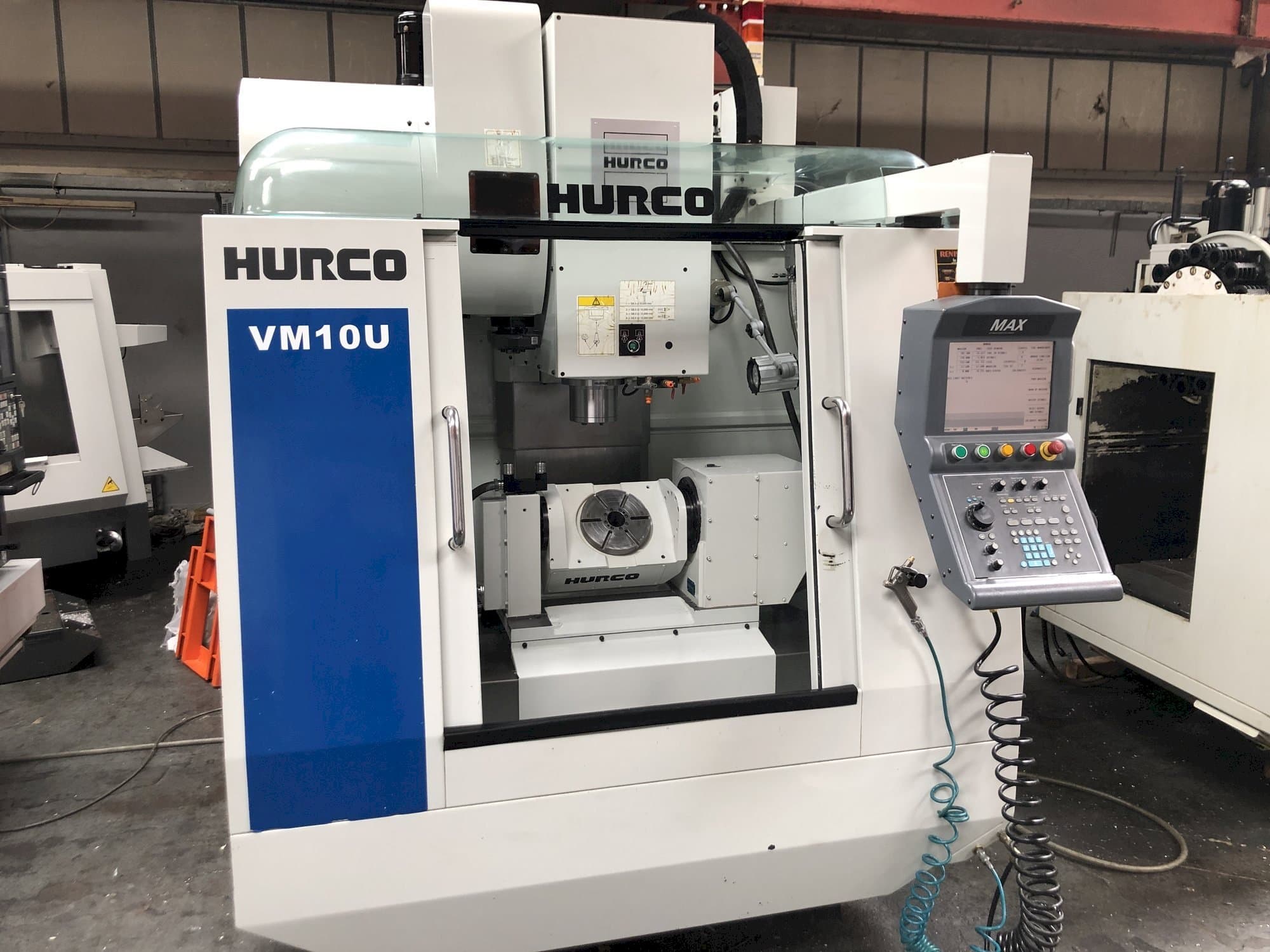 Vooraanzicht  van Hurco VM10U  machine