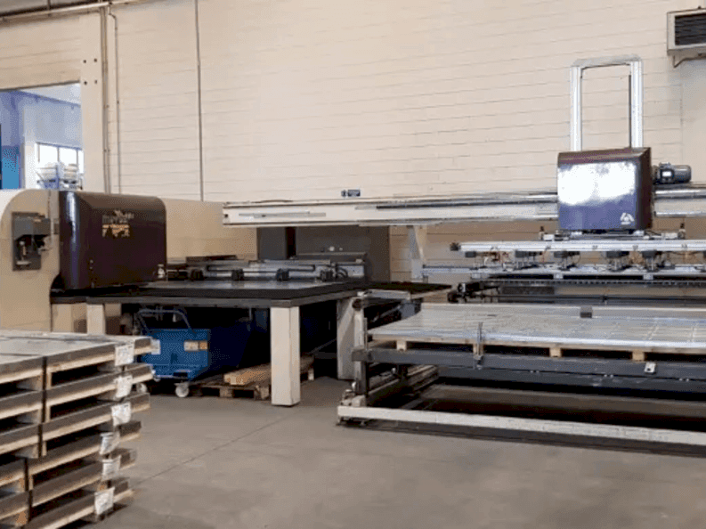 Vooraanzicht  van DANOBAT P1631  machine