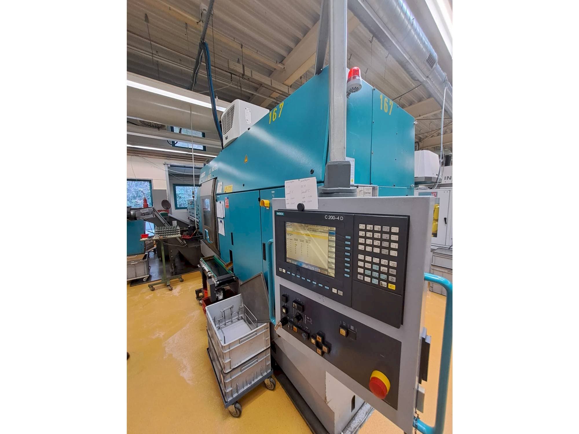 Rechts zijaanzicht  van Index MS32G  machine