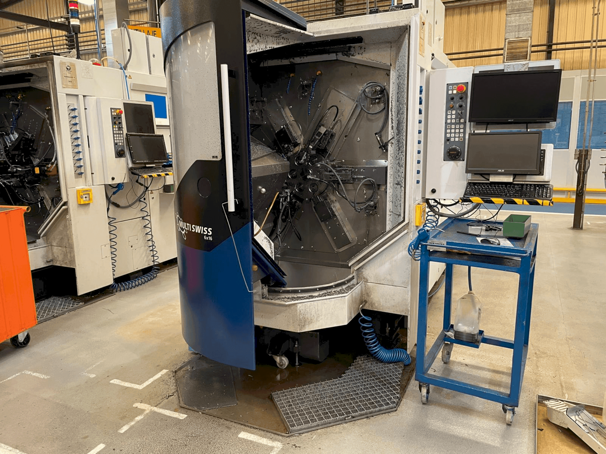 Vooraanzicht  van TORNOS MultiSwiss 6x16  machine