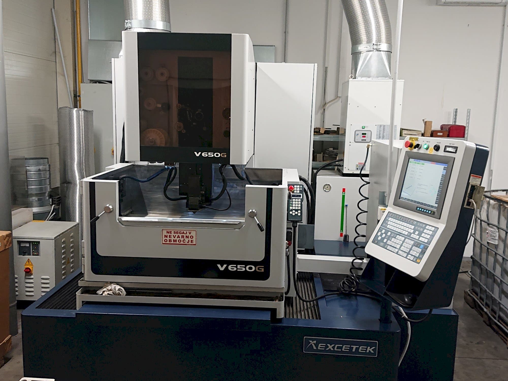 Vooraanzicht  van EXCETEK V650G  machine