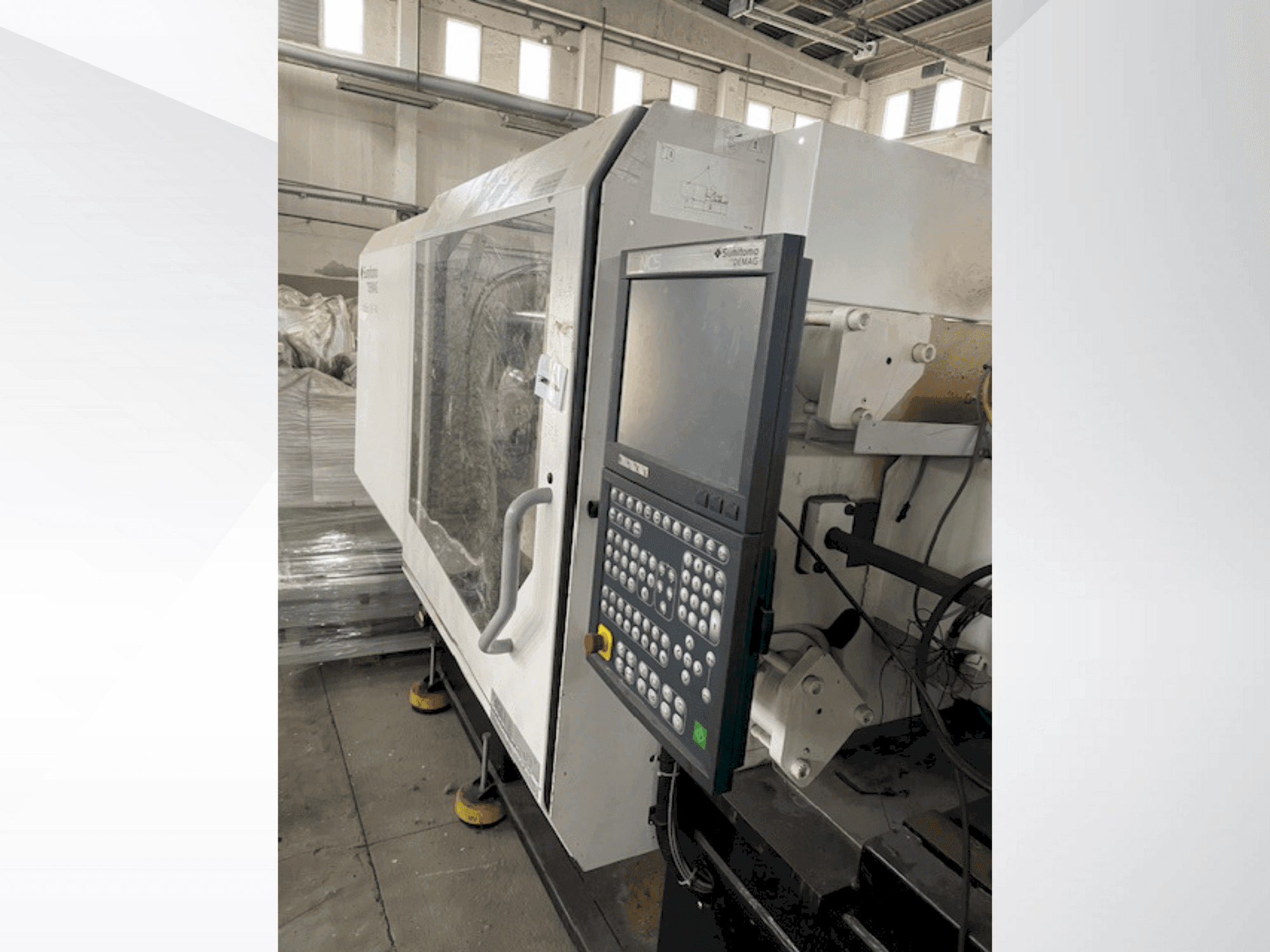 Vooraanzicht  van SUMITOMO SHI DEMAG IntElect 160/520-340 smart  machine