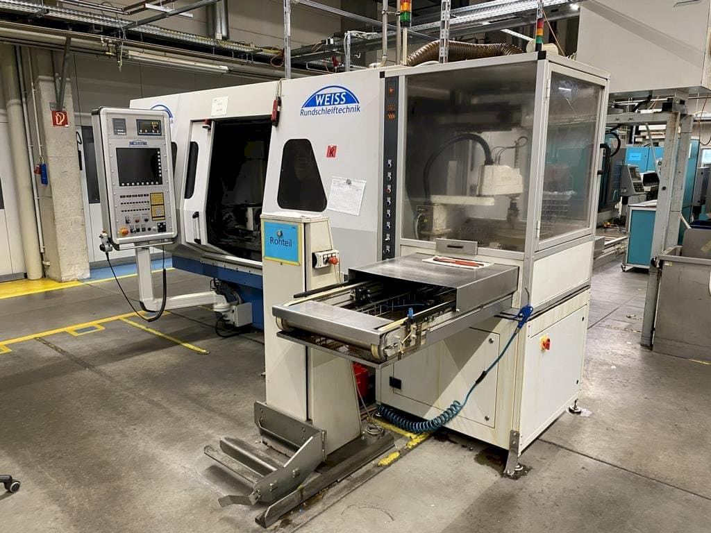 Vooraanzicht  van WEISS SER 07-14 K33-1  machine