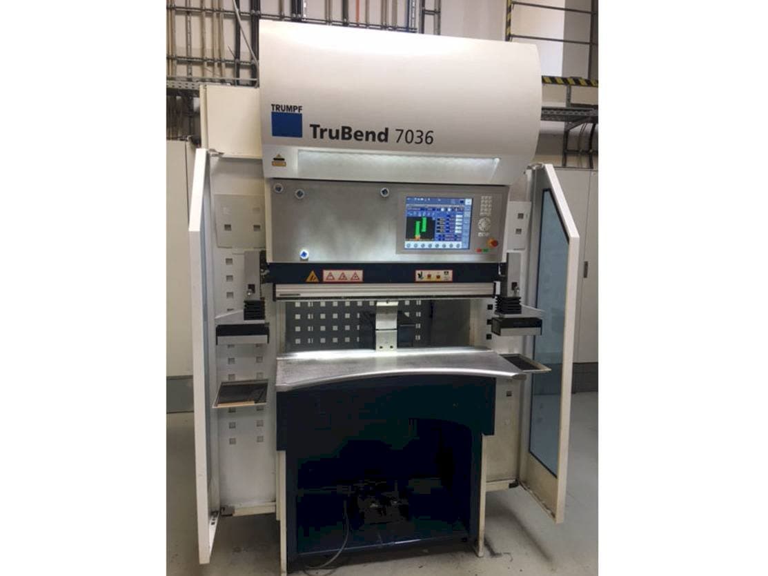 Vooraanzicht  van Trumpf TruBend 7036  machine