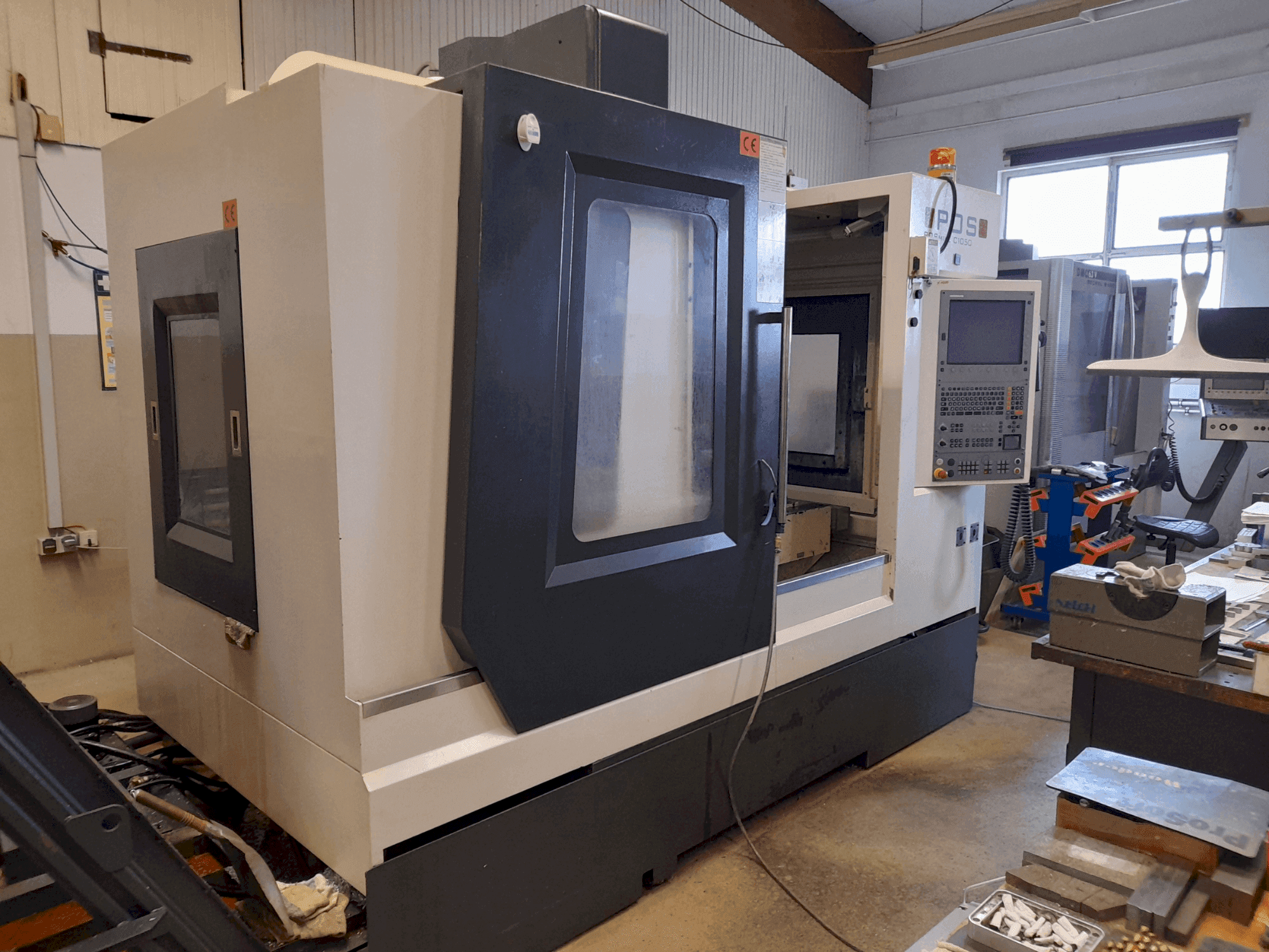 Vooraanzicht  van POSmill C 1050  machine