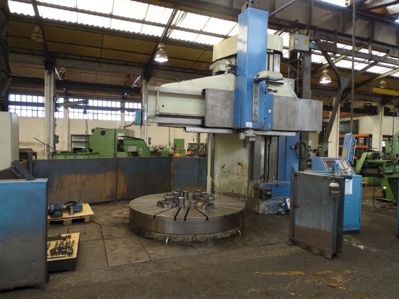 Vooraanzicht  van Berthiez									 BM 225  machine