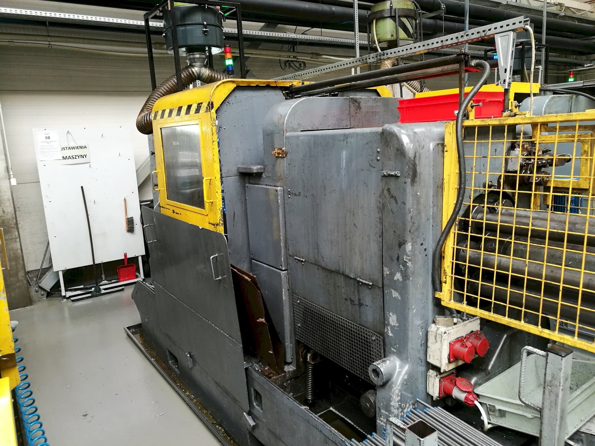 Vooraanzicht  van Wickman 1  3/8"-6  machine