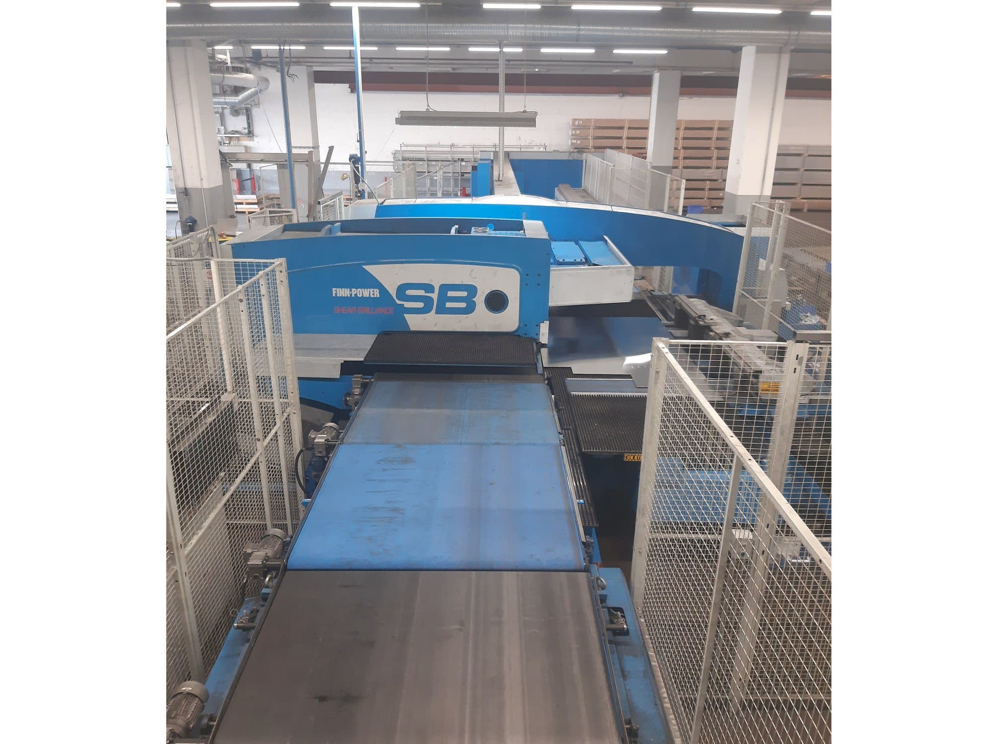 Vooraanzicht  van Prima Power SB8  machine