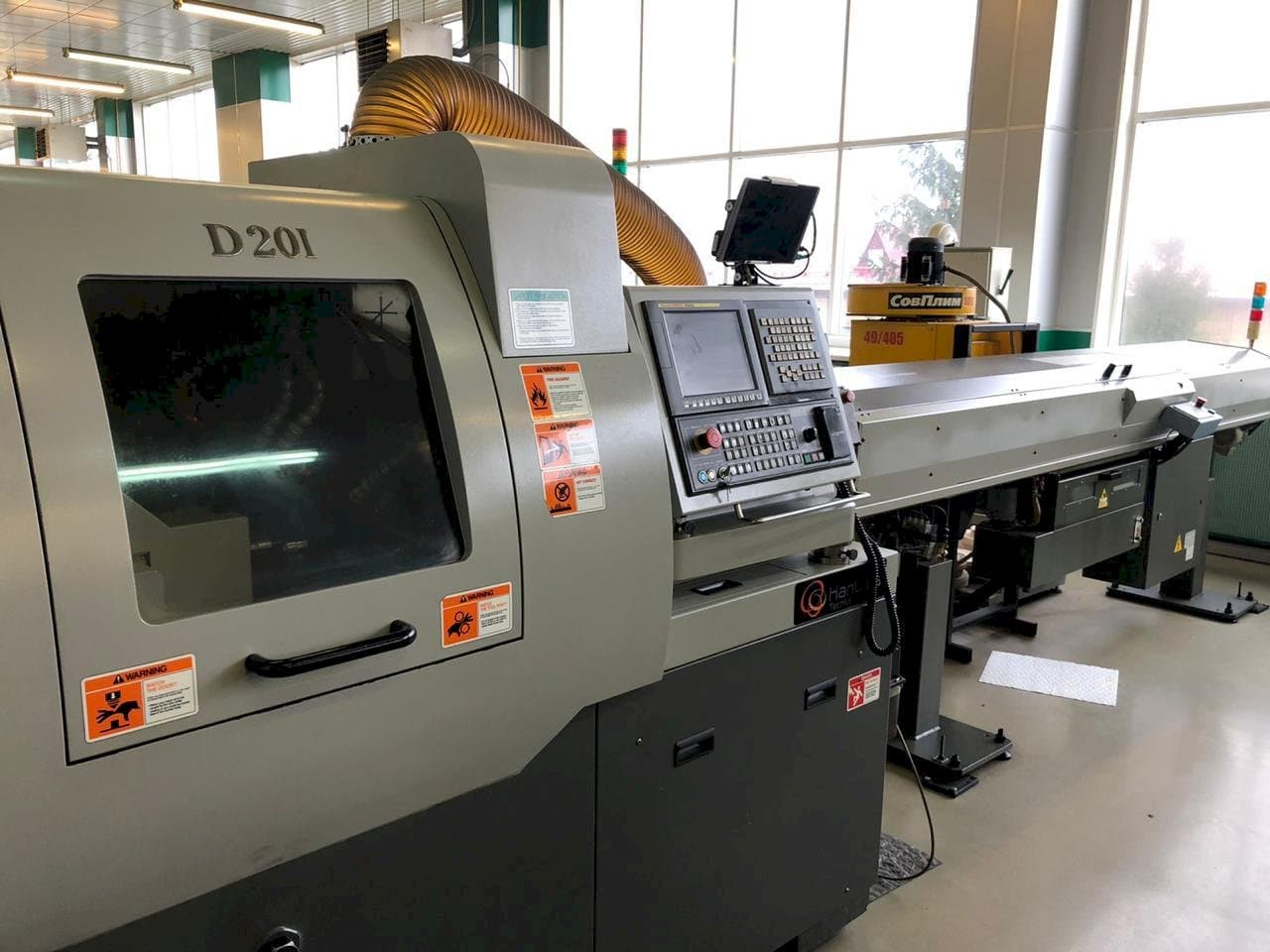 Vooraanzicht  van Hanwha XD20M  machine