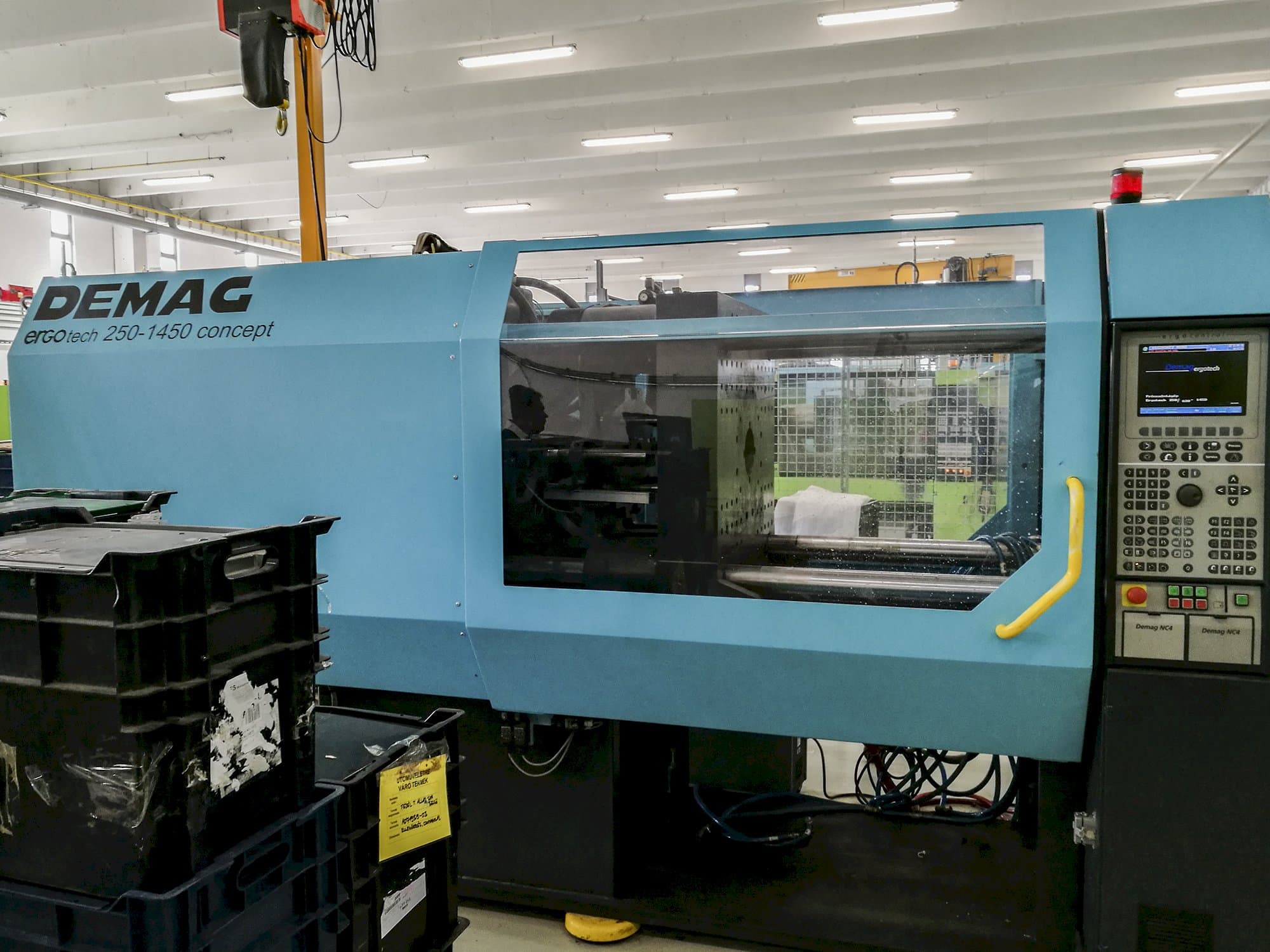 Vooraanzicht van DEMAG Ergotech concept 2500-1450 machine