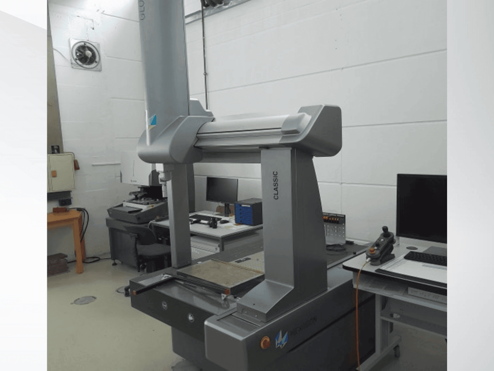 Vooraanzicht  van Hexagon GLOBAL CLASSIC  machine