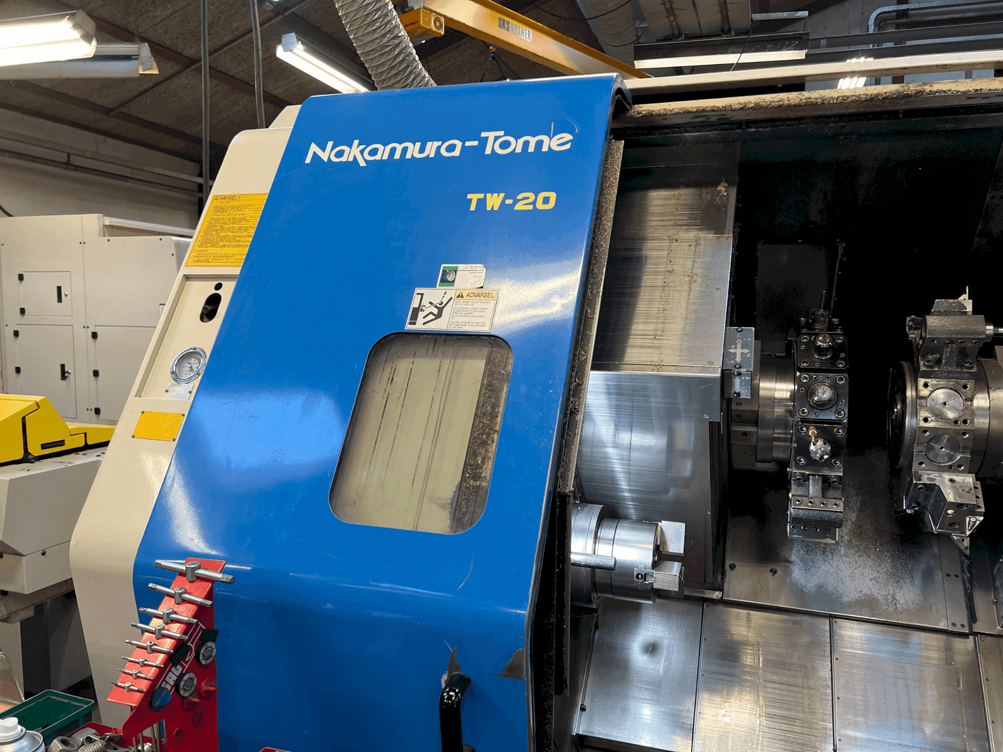 Vooraanzicht  van NAKAMURA TW-20  machine