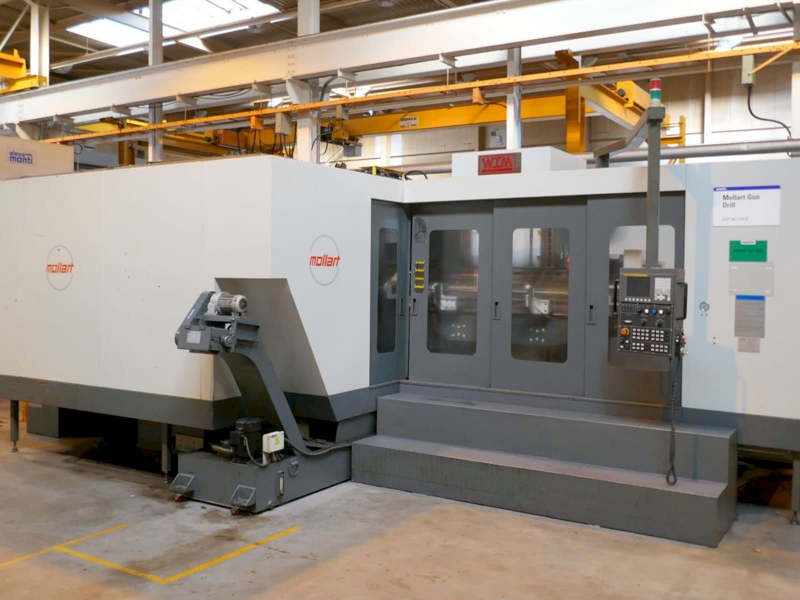 Vooraanzicht van MOLLART MATRIX DHD1510-18S machine