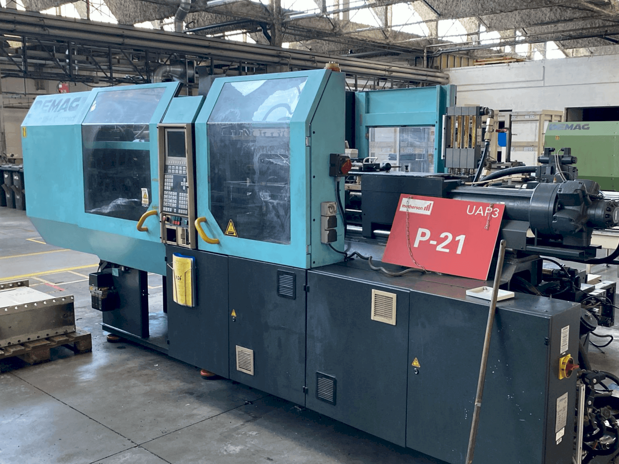 Vooraanzicht  van DEMAG Ergotech Compact 125-440  machine