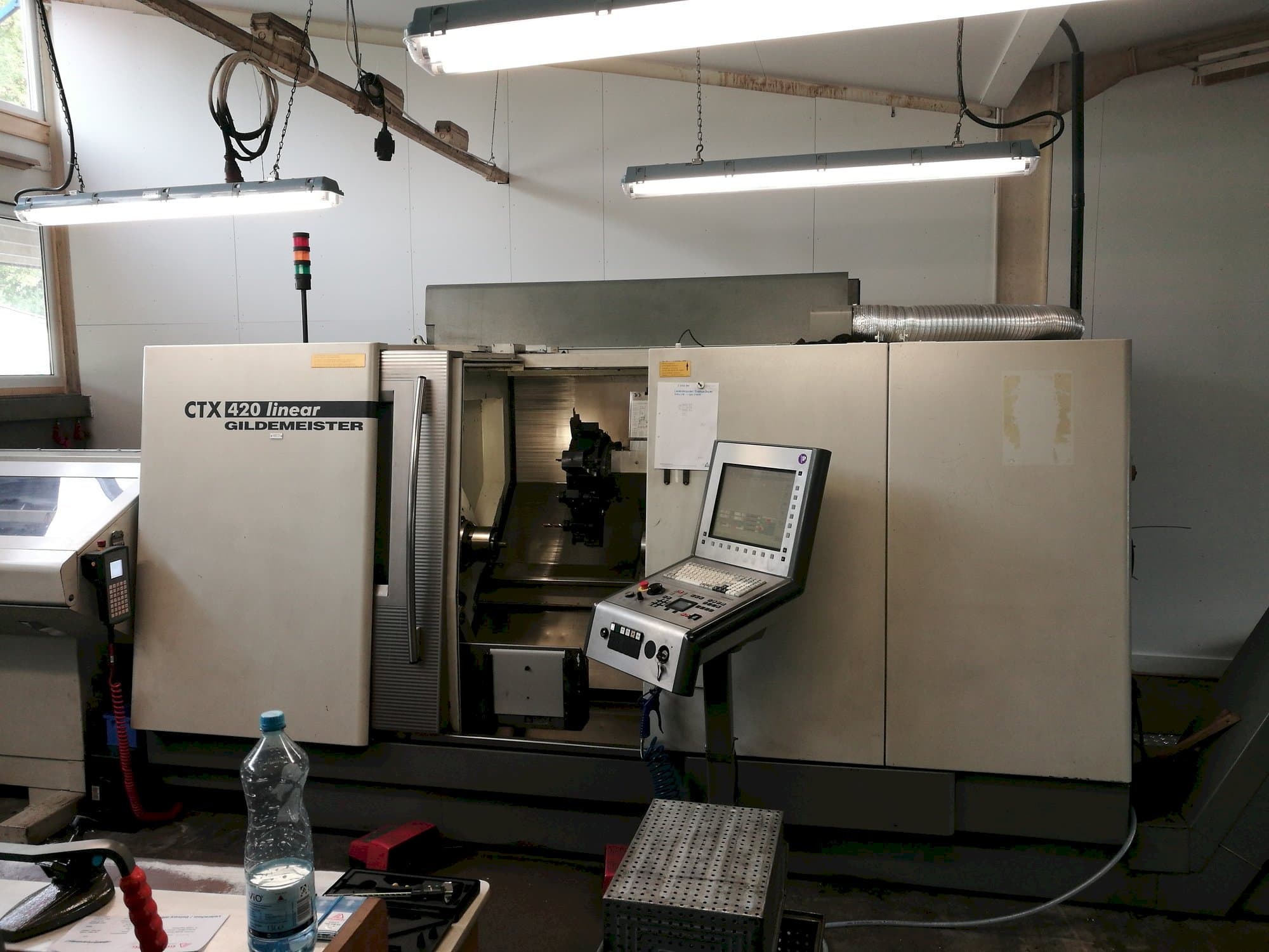 Vooraanzicht  van Gildemeister CTX 420 linear  machine