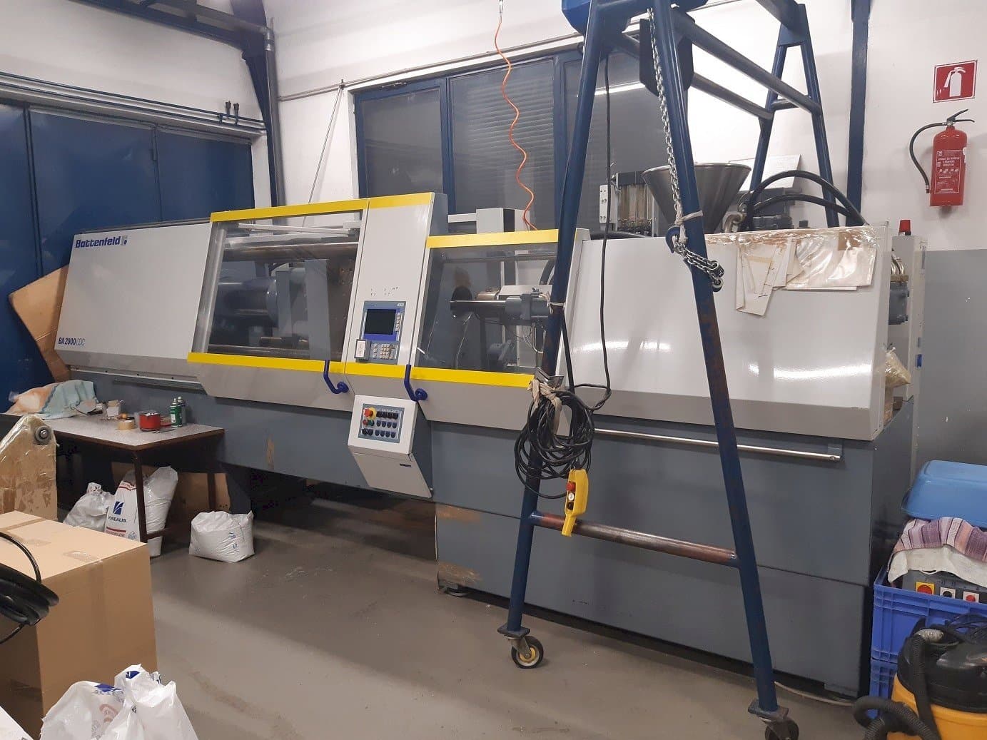 Vooraanzicht  van Battenfeld BA 2000/1000 CDC  machine