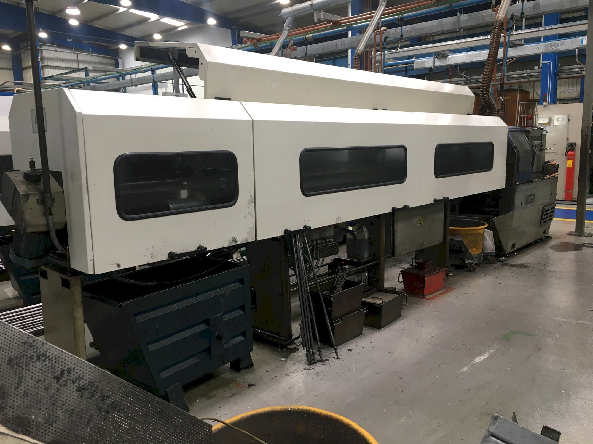 Vooraanzicht  van Tornos-Moutier Suisse AS 14  machine