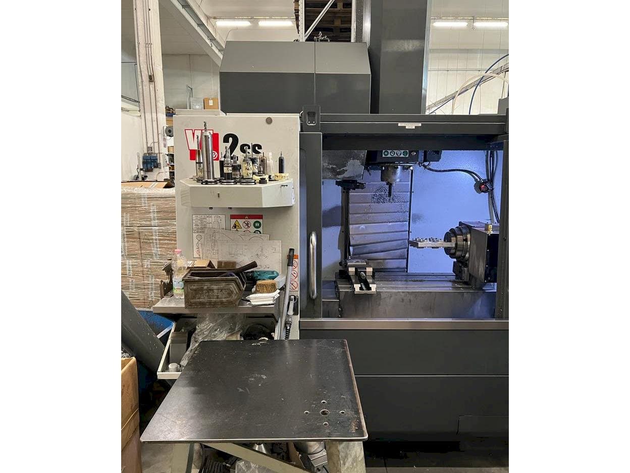 Vooraanzicht  van HAAS VF-2SS  machine