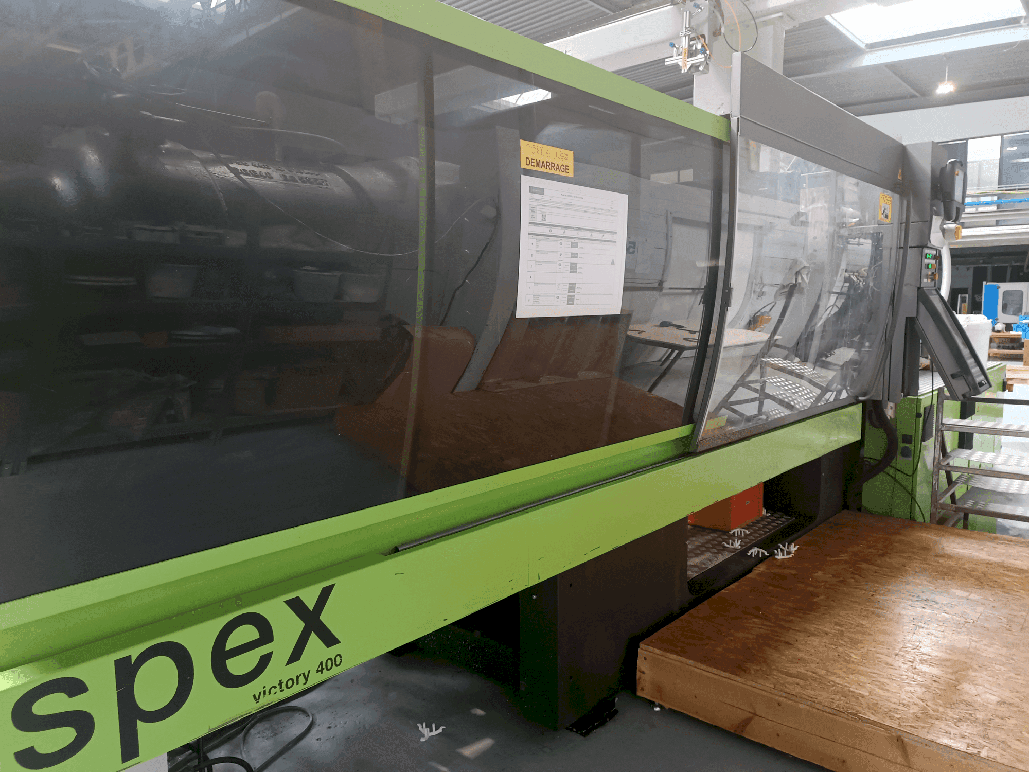 Vooraanzicht  van Engel Victory 1350 400HL Spex  machine