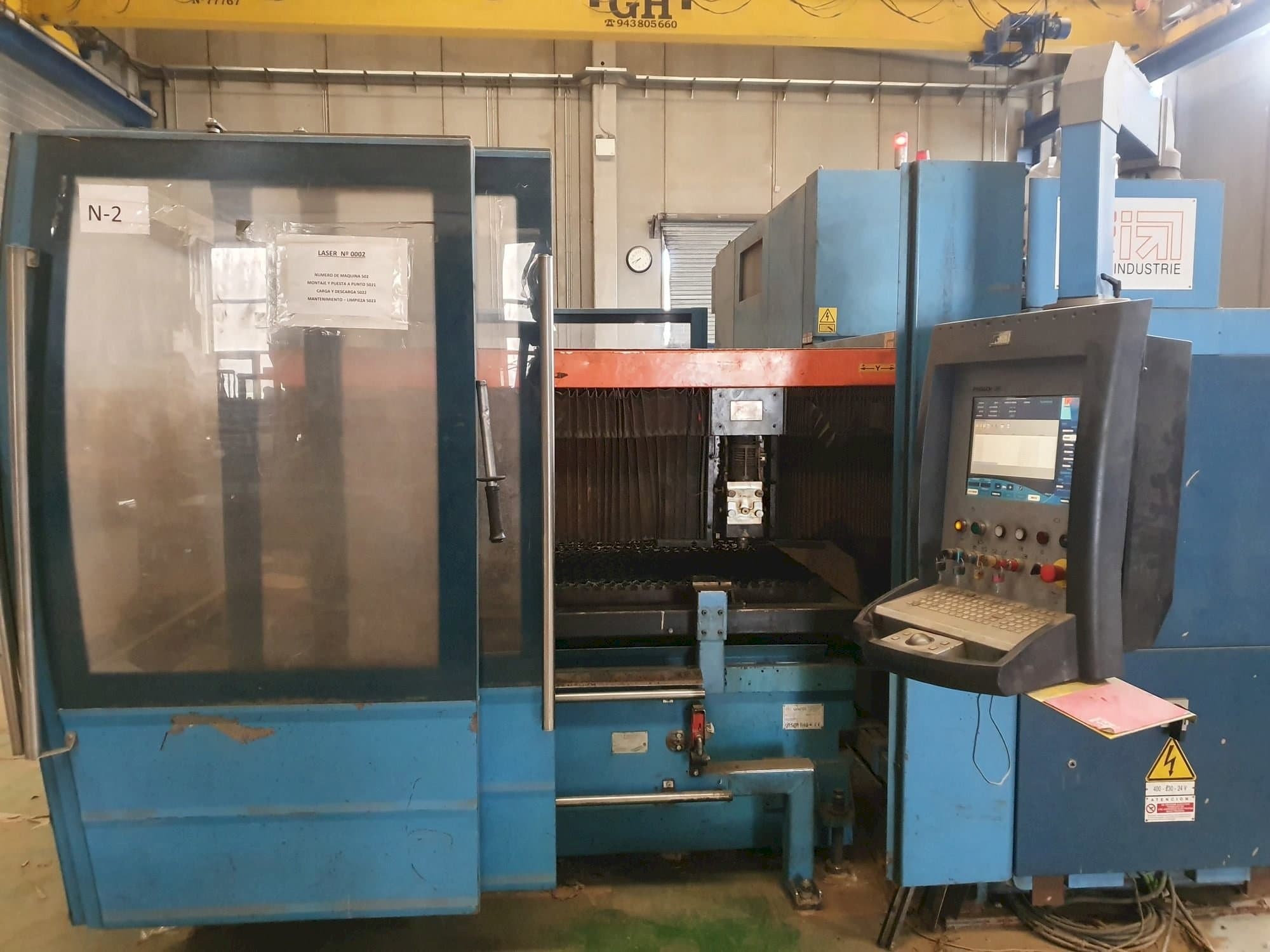 Vooraanzicht  van Prima Industrie Platino 1530HS  machine