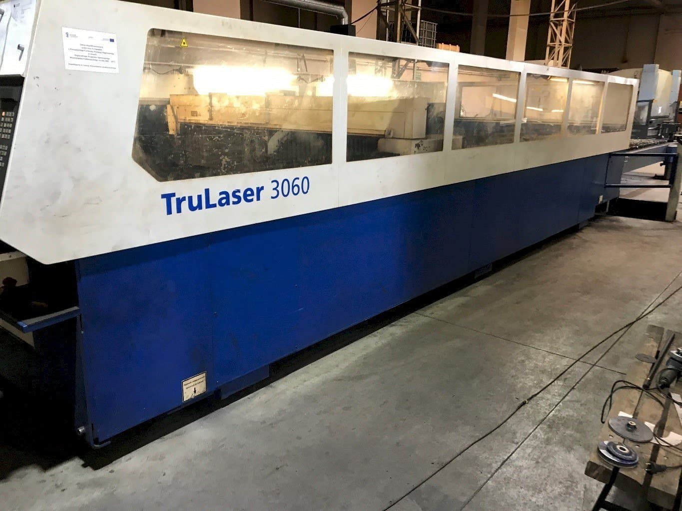 Vooraanzicht  van Trumpf Trulaser 3060  machine