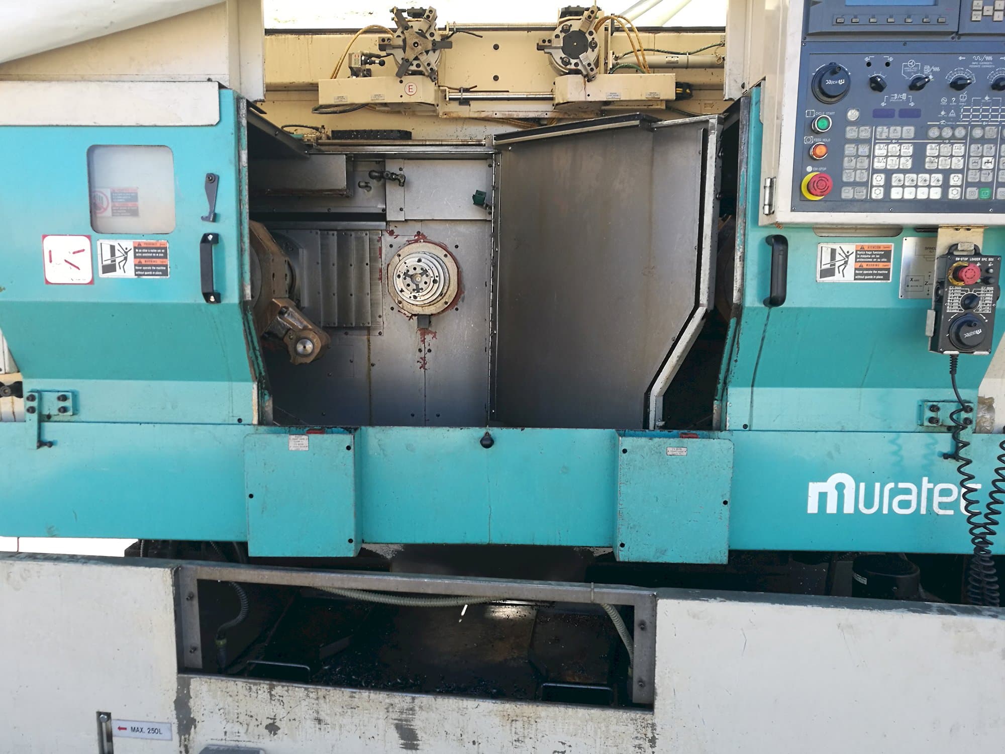 Vooraanzicht  van MURATA Muratec MW 200 machine