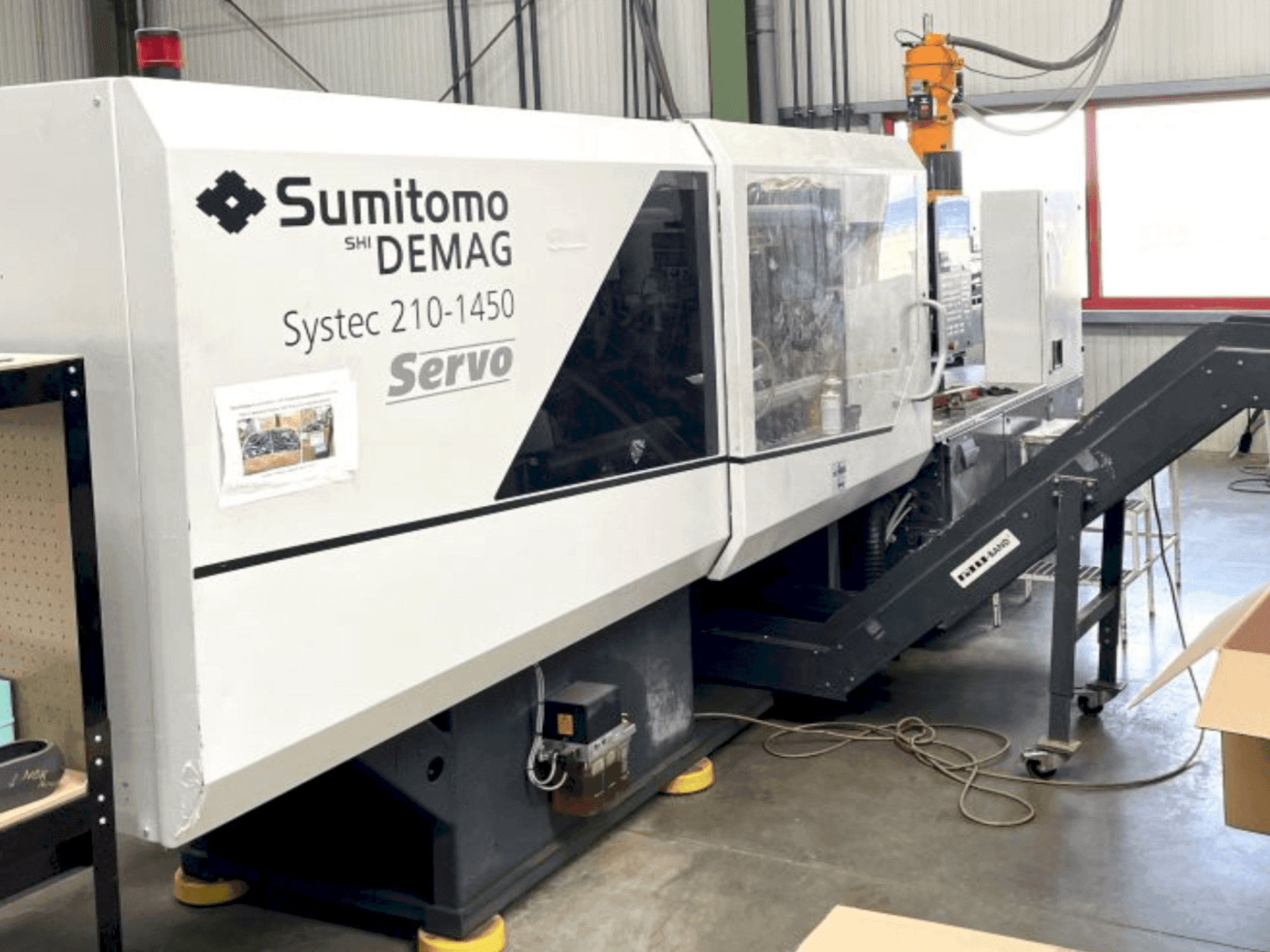 Vooraanzicht  van DEMAG System 210-1450  machine