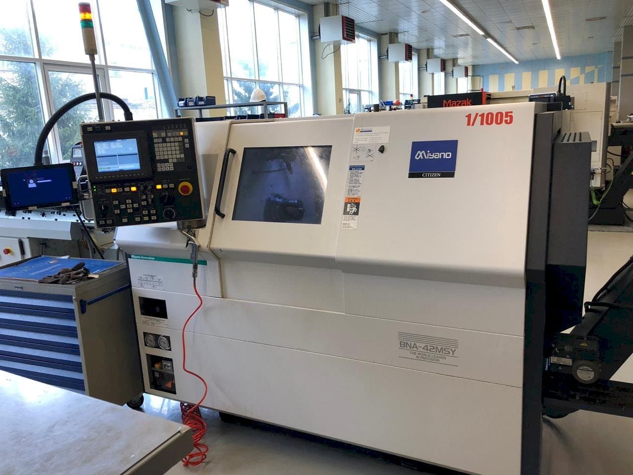 Vooraanzicht  van Miyano BNA-42MSY  machine