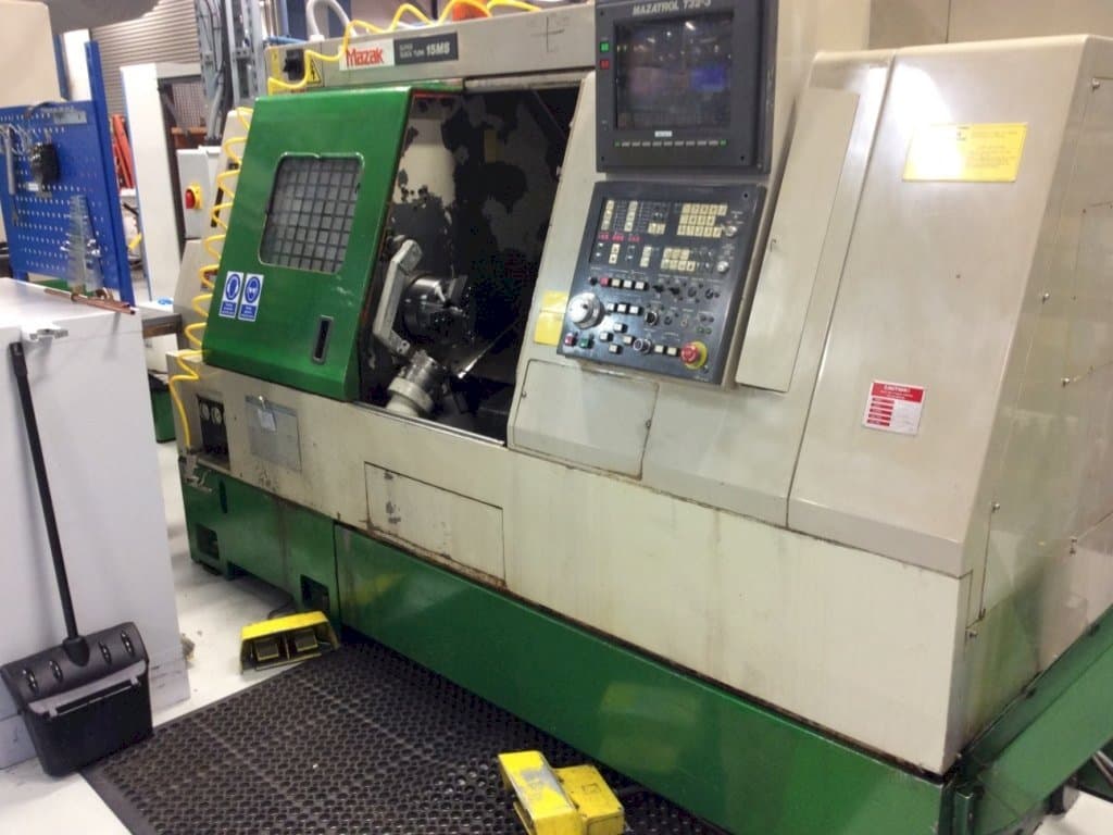 Vooraanzicht  van Mazak Super QuickTurn 15MS  machine