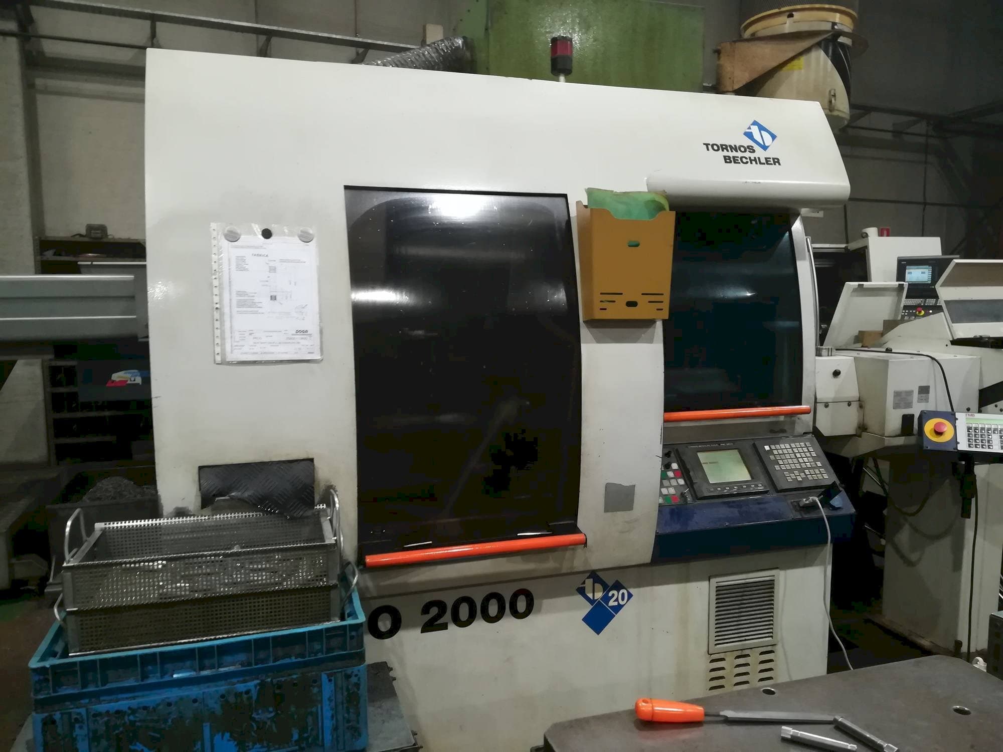 Vooraanzicht  van Tornos-Bechler Deco 20  machine