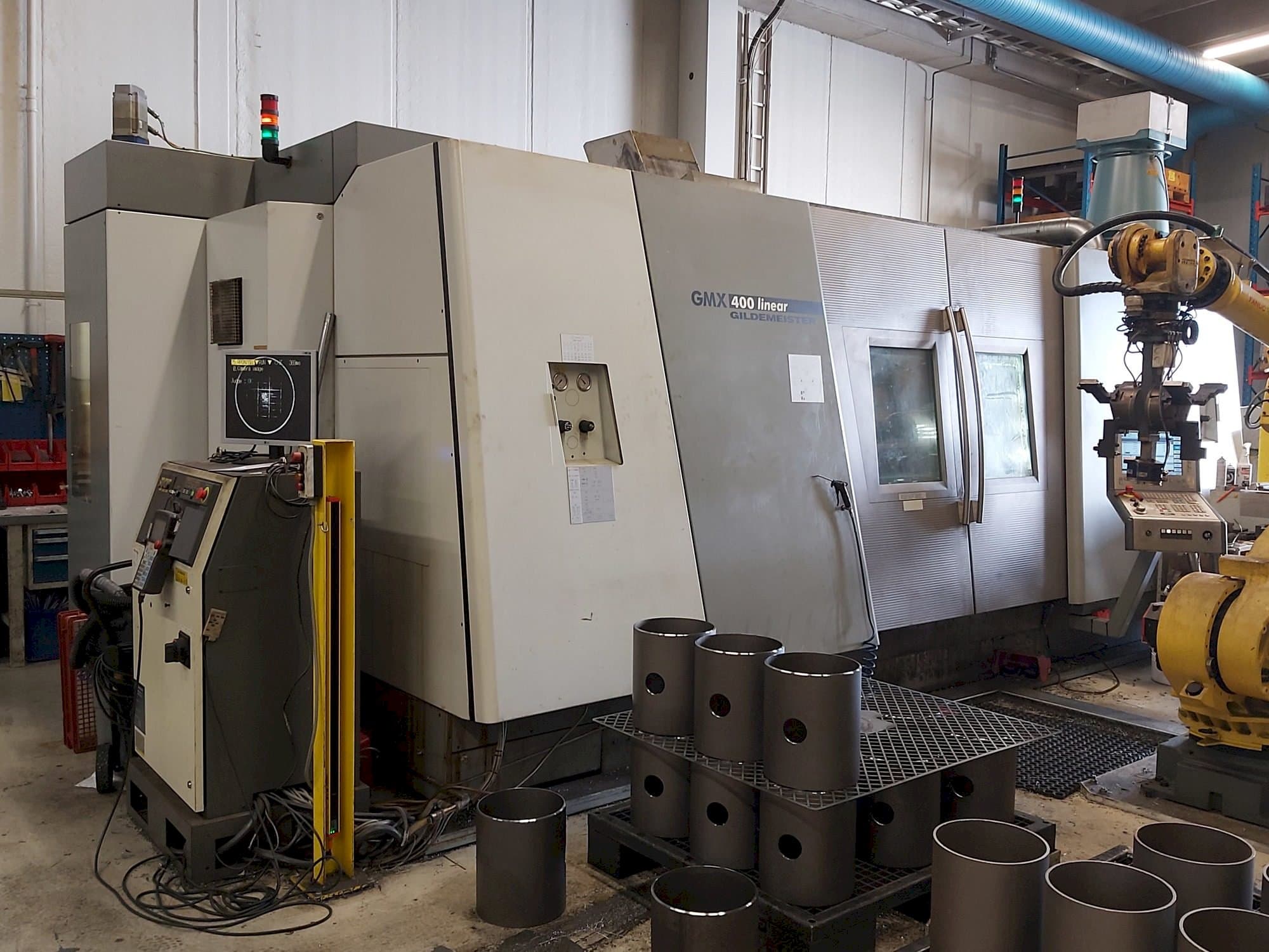 Vooraanzicht  van Gildemeister GMX 400 Linear  machine