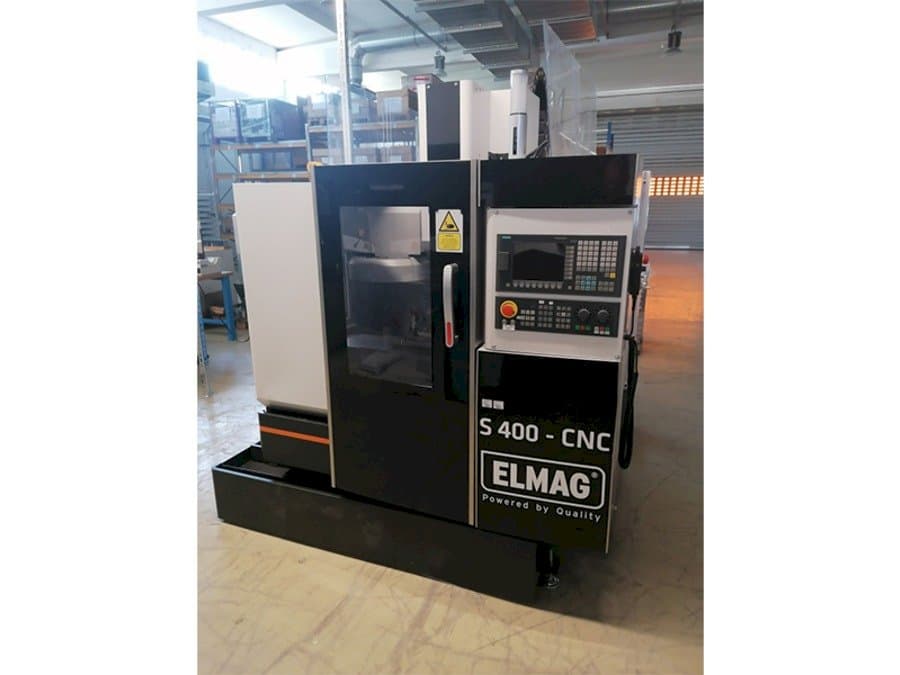 Vooraanzicht  van ELMAG S 400 CNC  machine