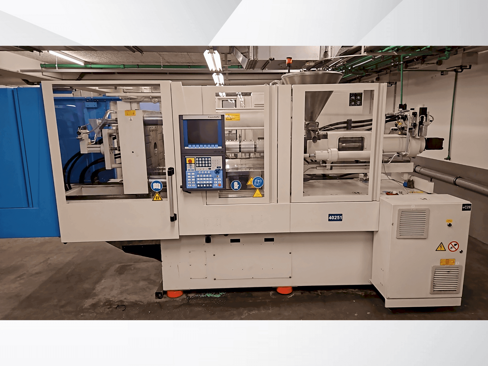 Vooraanzicht  van Krauss Maffei 110-750 CX  machine