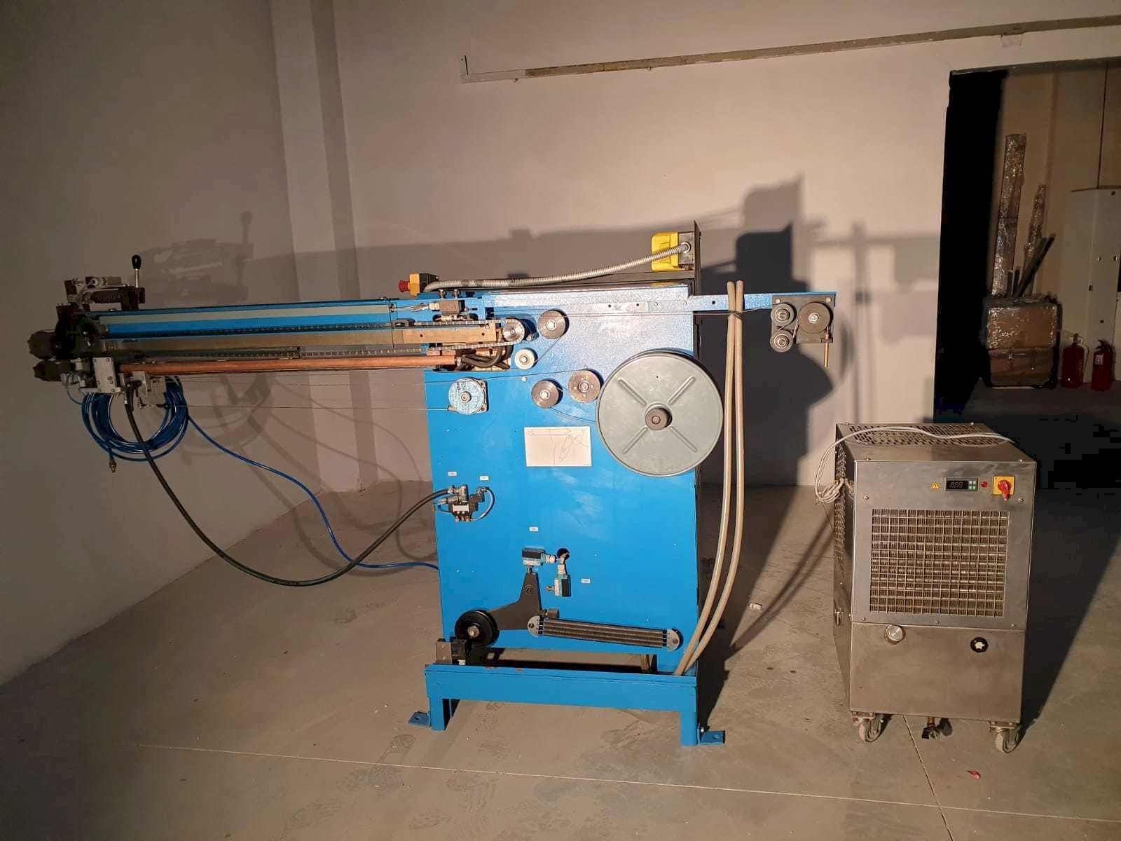 Vooraanzicht  van SPIRO VSTW-E Hg  machine