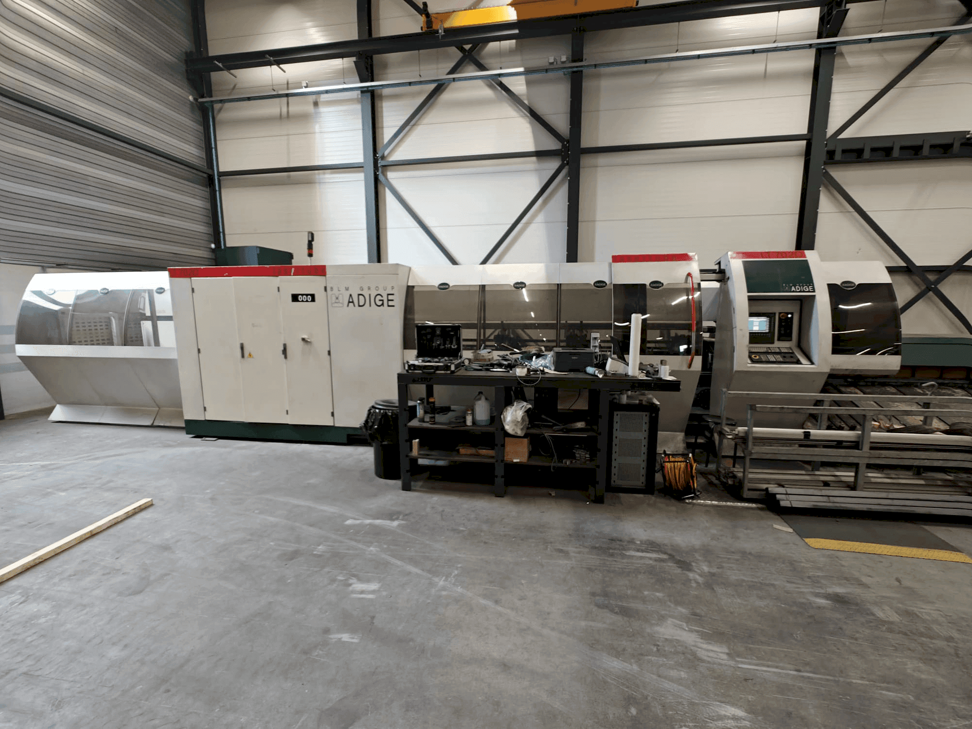 Vooraanzicht  van BLM Adige LT702D  machine