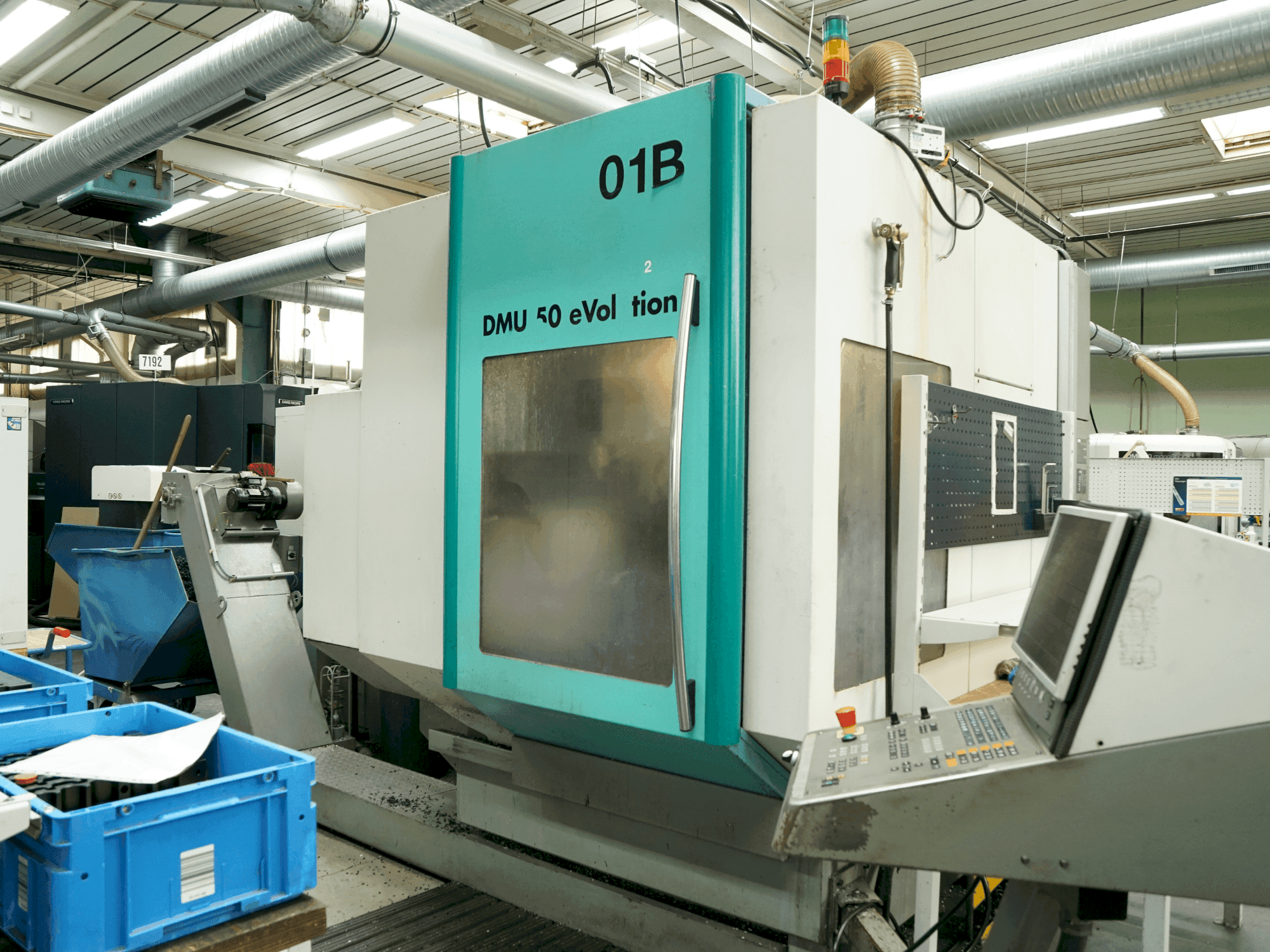 Vooraanzicht  van DECKEL MAHO DMU 50 Evolution (2000)  machine