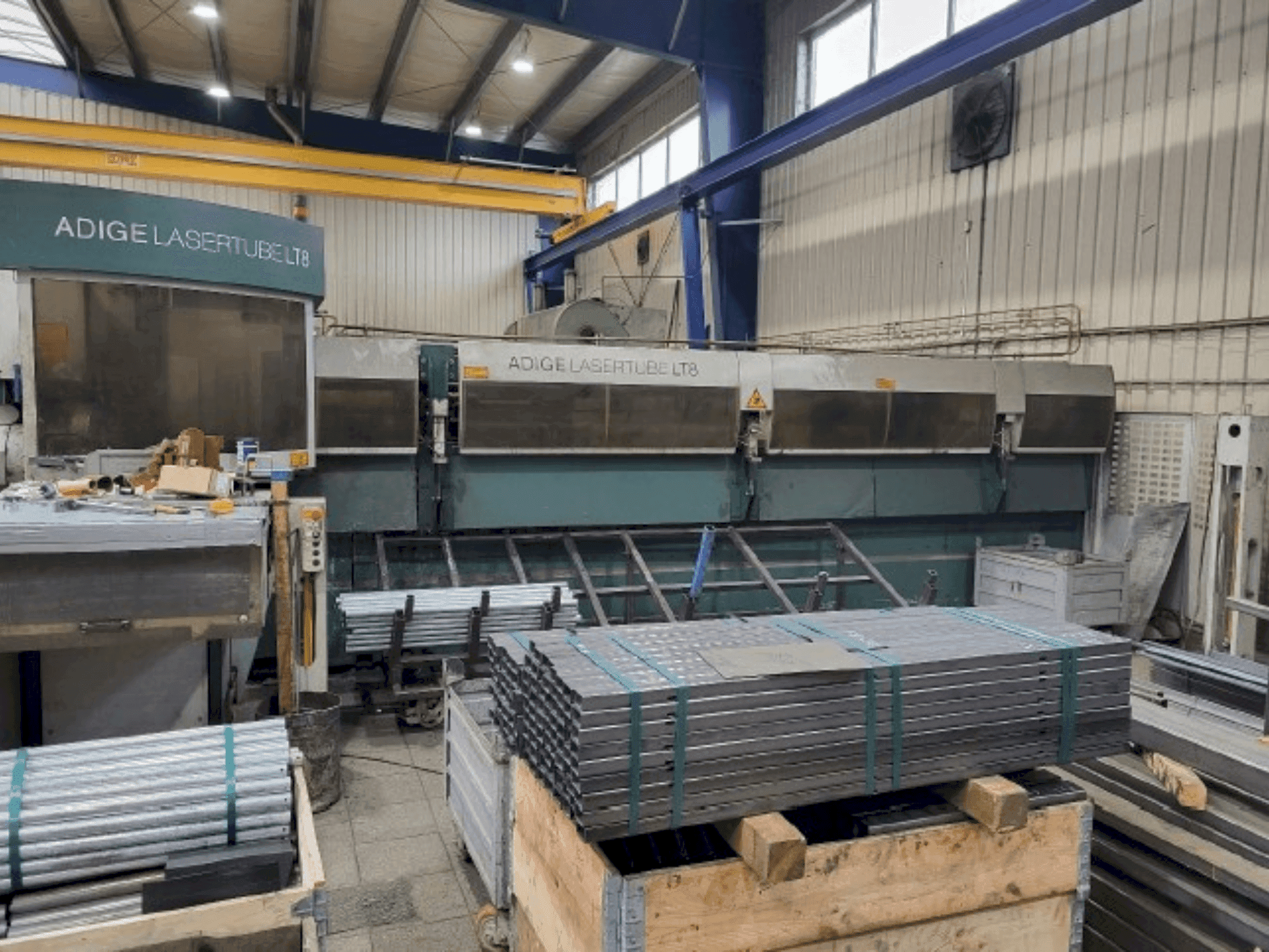 Vooraanzicht  van BLM Adige LT 8  machine