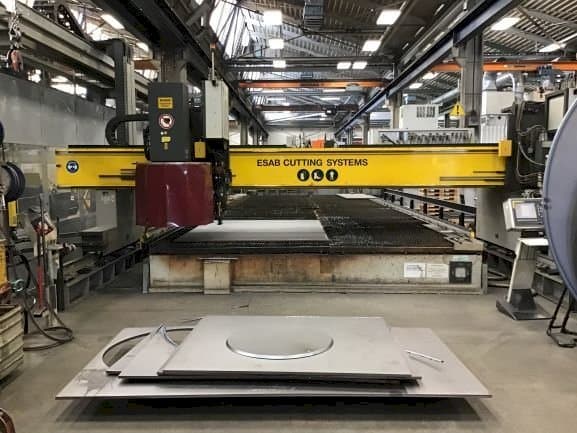 Vooraanzicht  van ESAB NXB 6500  machine
